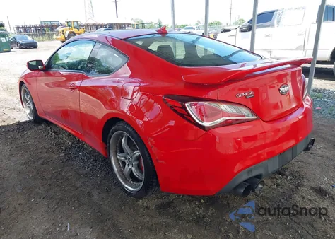 2013 Hyundai Genesis 3.8 Track z USA, uszkodzony, nr VIN KMHHU6KJ2DU081268